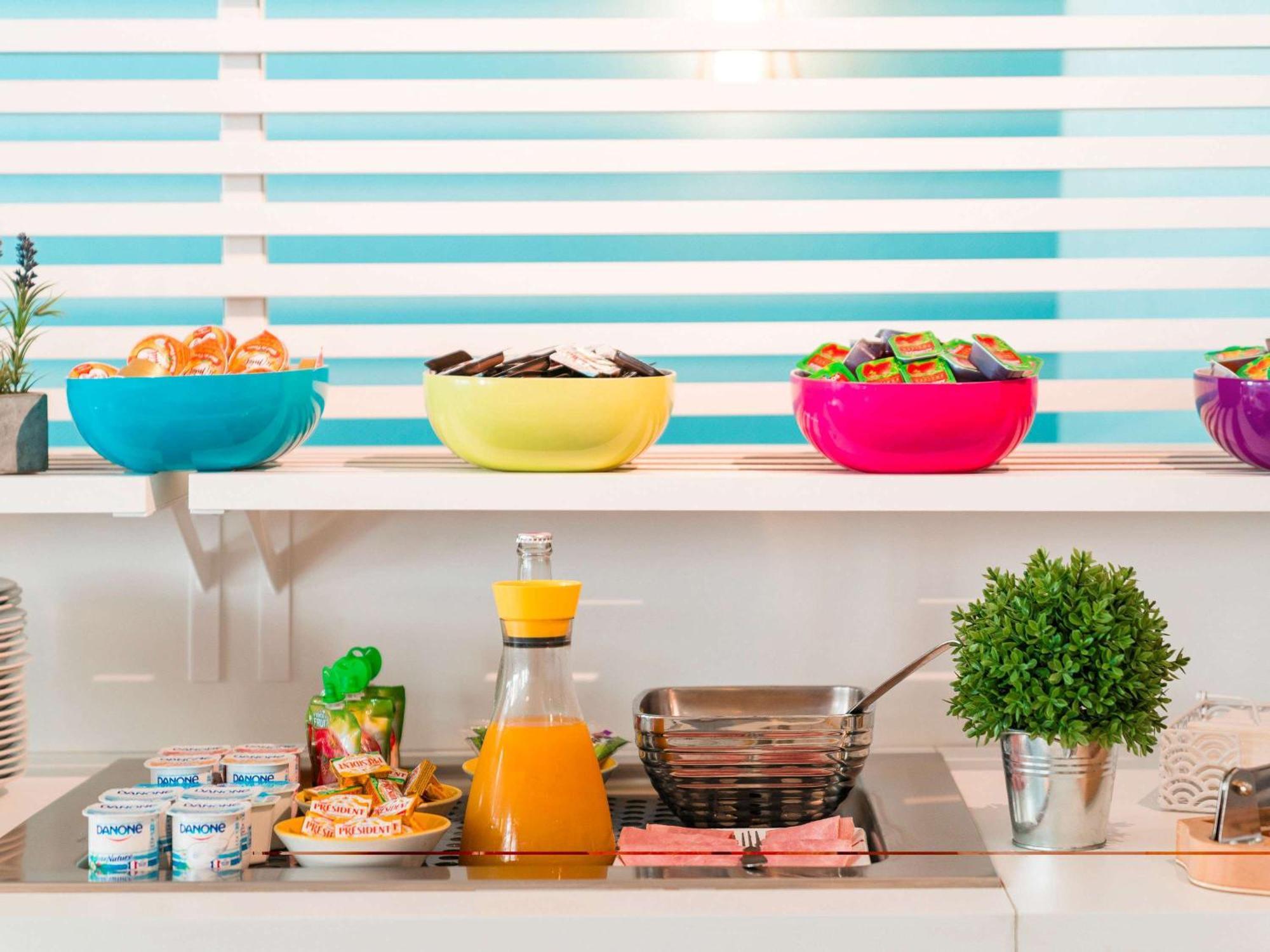 Ibis Styles Marseille Centre Prado Place Castellane Экстерьер фото